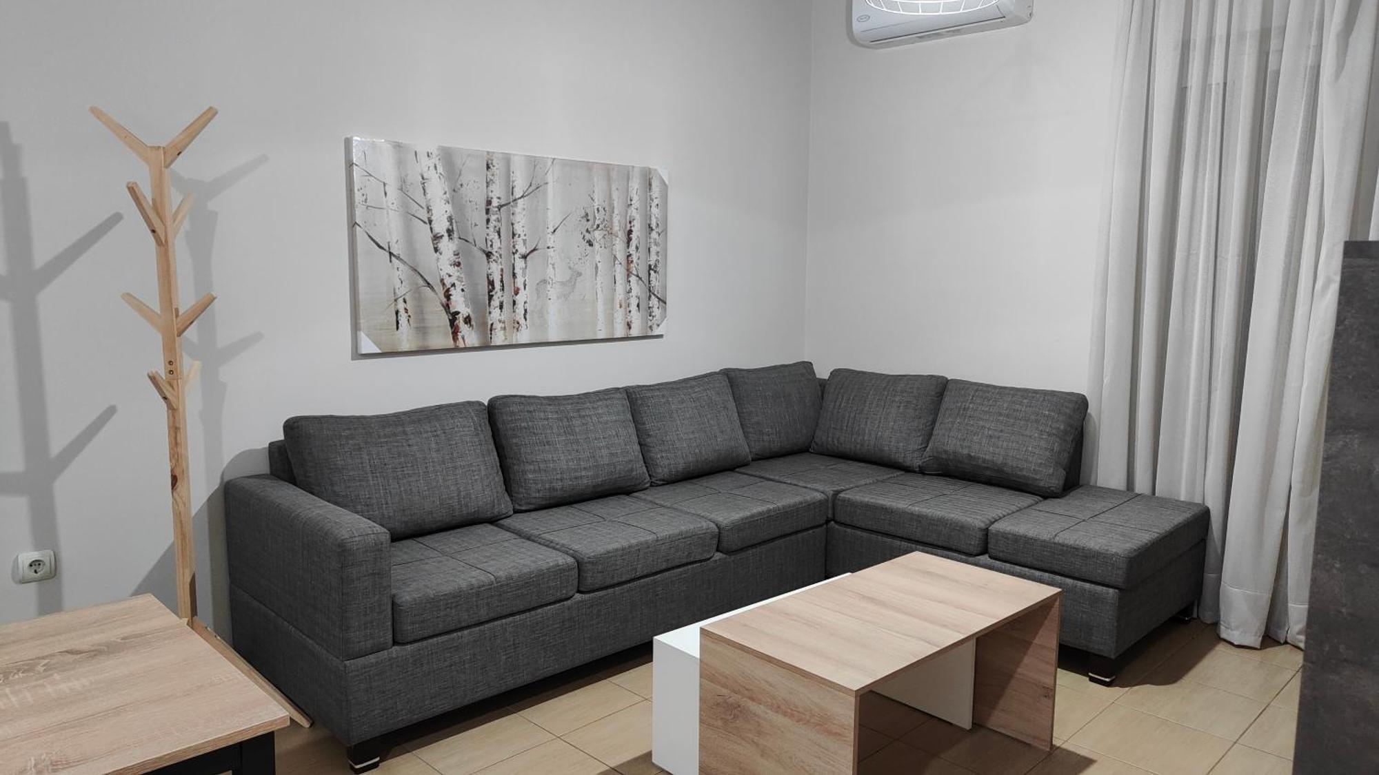 Rock & Roll 1 - Modern Apartment In Trikala Buitenkant foto
